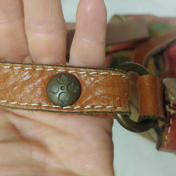 Patricia Nash. Large, Italian leather shoulder bag - Picture 9 of 16